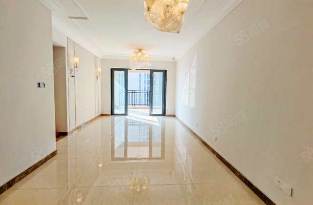 恒大山水龙盘3室2厅95.45㎡53.8万二手房图片