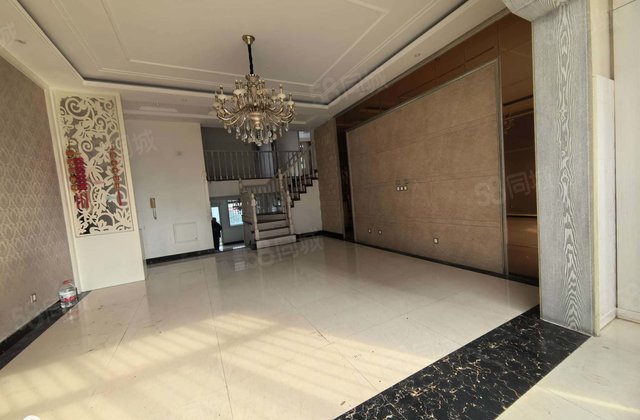 孟达德馨园文轩本部二实验东边户急售有车位地下室