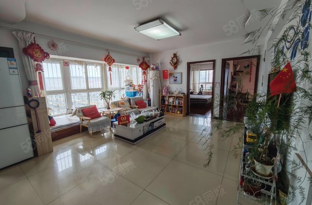 果园西路38号院3室2厅133.2㎡198万二手房图片