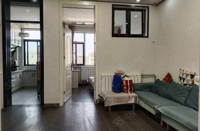 拎包入住停车方便 兴华路小 学南临 单位家属院 有证可按揭