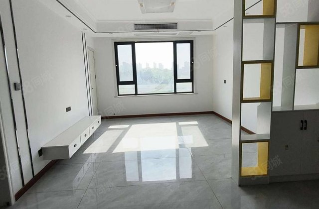 中禾英郡3室2厅126㎡62万二手房图片