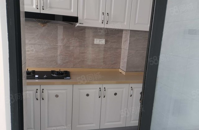 蓝山湖2室1厅72㎡60万二手房图片