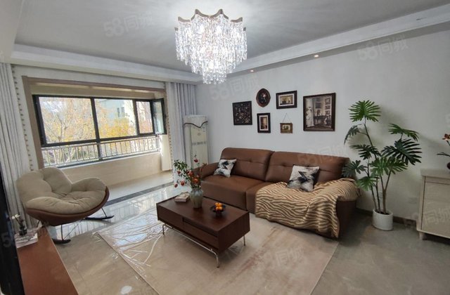 徒骇河旁！小洋房 莲湖新城北区 精装修三叶草 免大税 送车储