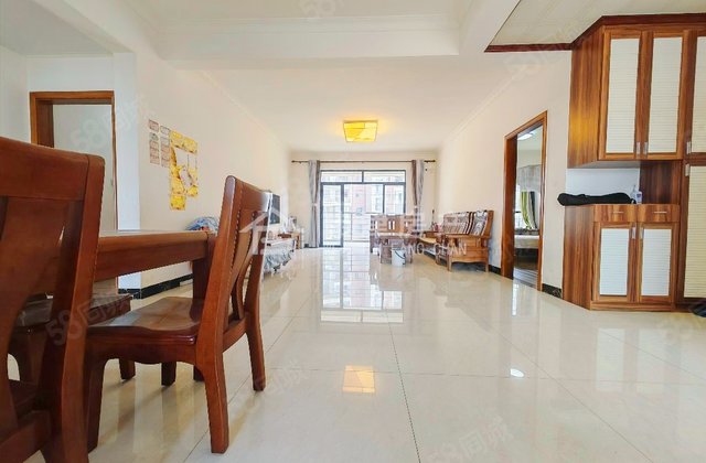 尚城名筑3室2厅141.79㎡75万二手房图片