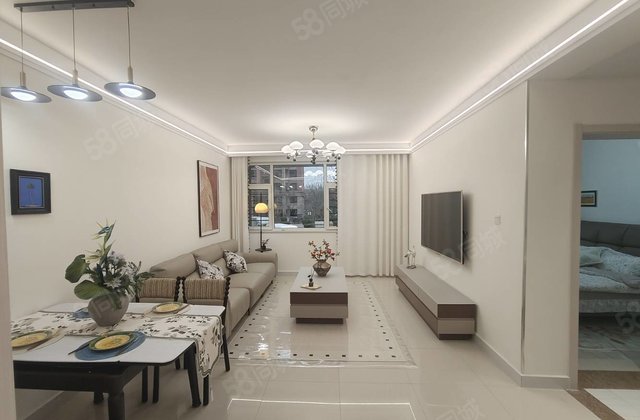 新城邦 精装2楼！边户！嘉明 香江 3室