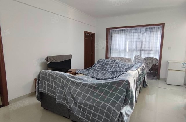 金手指高尔夫温泉小镇2室2厅67㎡37万二手房图片