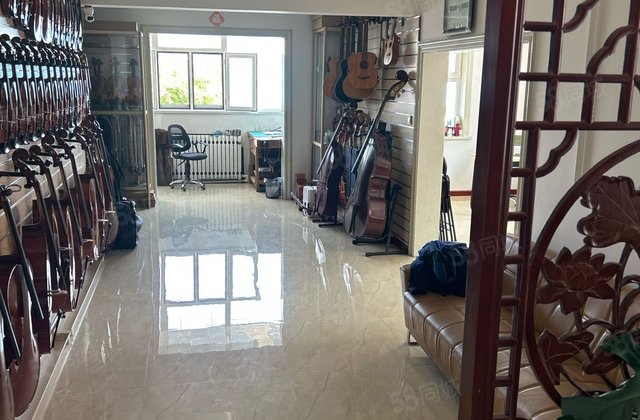 新村(七区)3室1厅111.58㎡88万二手房图片