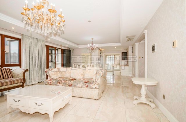 亿城西山华府禧园5室2厅257.33㎡2450万二手房图片