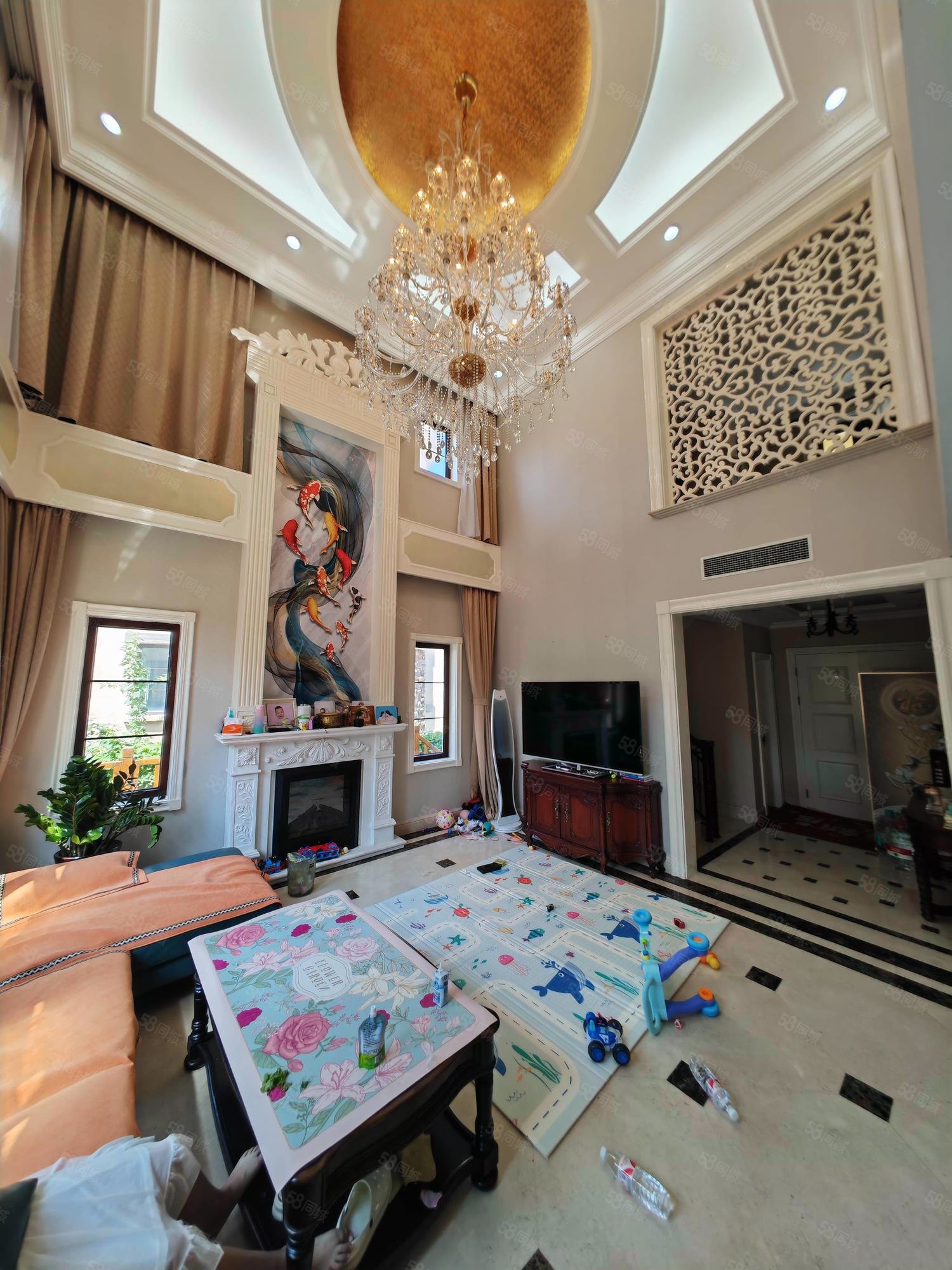 天恒別墅山6室3廳5衛(wèi)198㎡南北950萬(wàn)