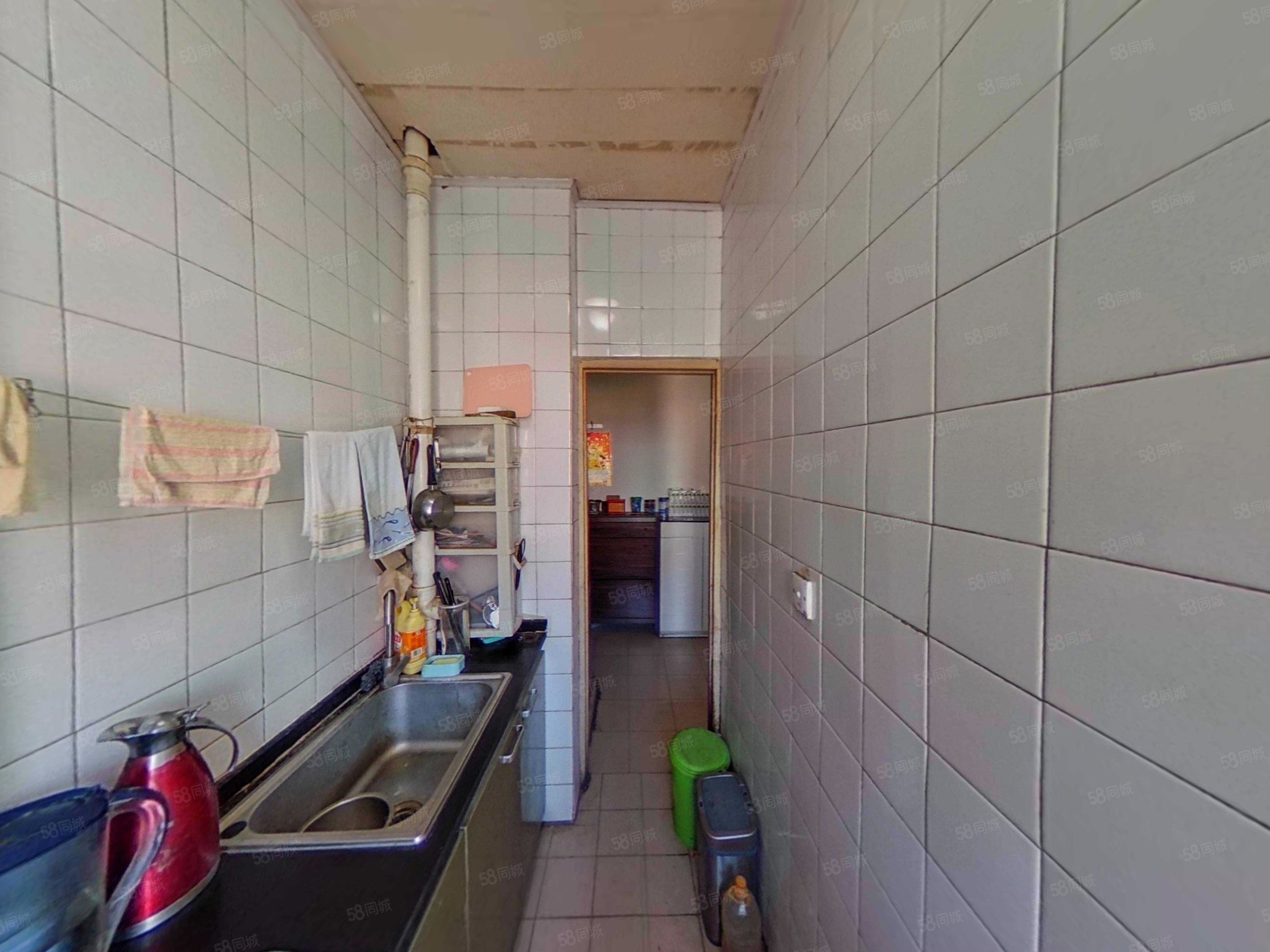 七棵樹(shù)東大街小區(qū)2室1廳1衛(wèi)56.44㎡南北143萬(wàn)