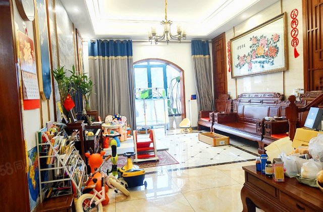 御邦4室2厅174.29㎡188万二手房图片