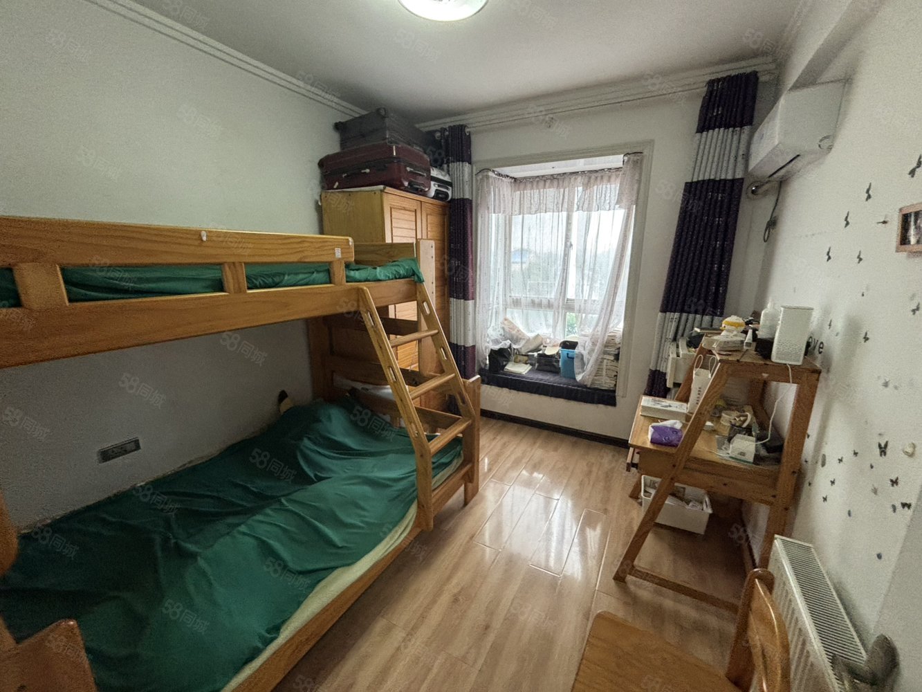 盛世东城4室2厅2卫135.5㎡南北59.8万