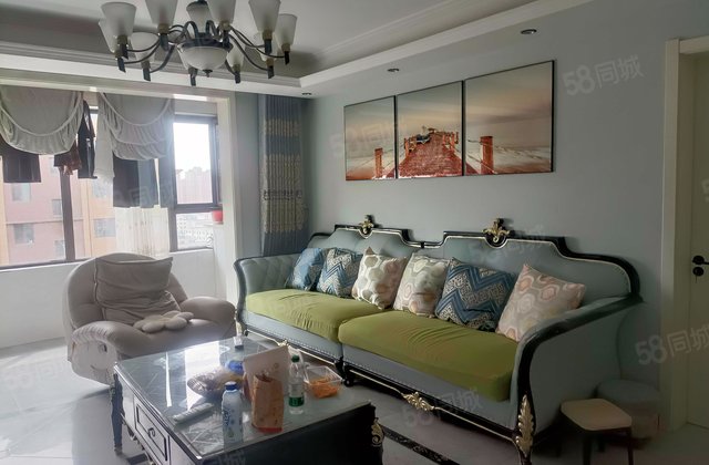 学府家苑3室2厅138.88㎡115万二手房图片