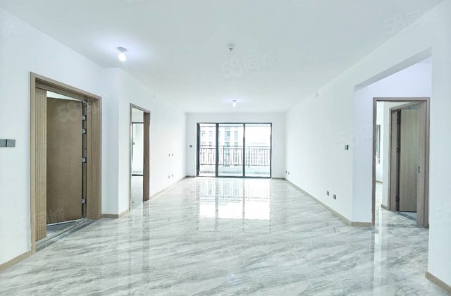 新出！  实验 财信学府印象 送车位送储 三叶草 城市玖玺