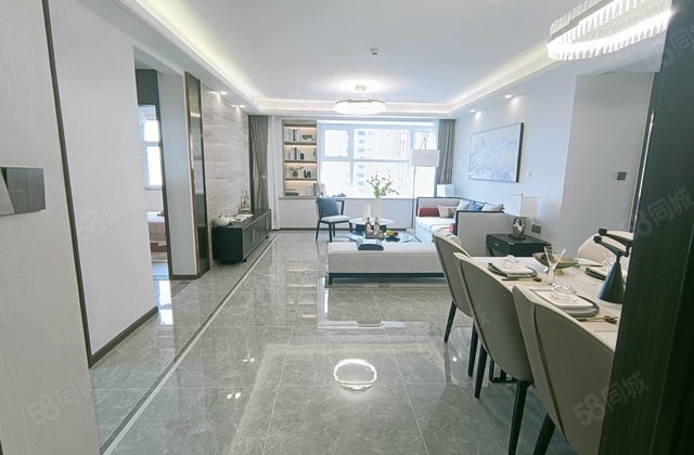 泰山大街 现房团购3室2厅丨良辰美景 区政府附近 绿地公馆3室2厅2卫