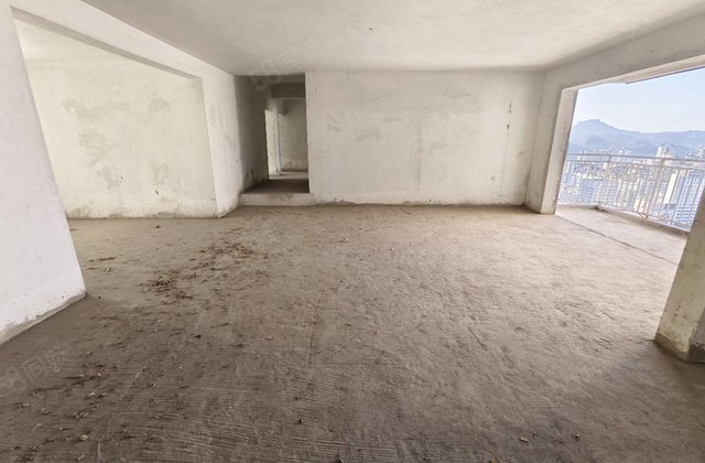 金溪水岸大厦4室2厅196㎡88万二手房图片