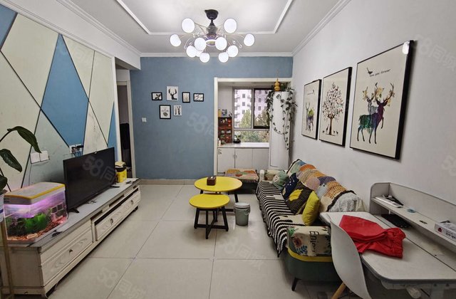 水岸花语电梯房 温馨两居室 送储藏室 拎包入住