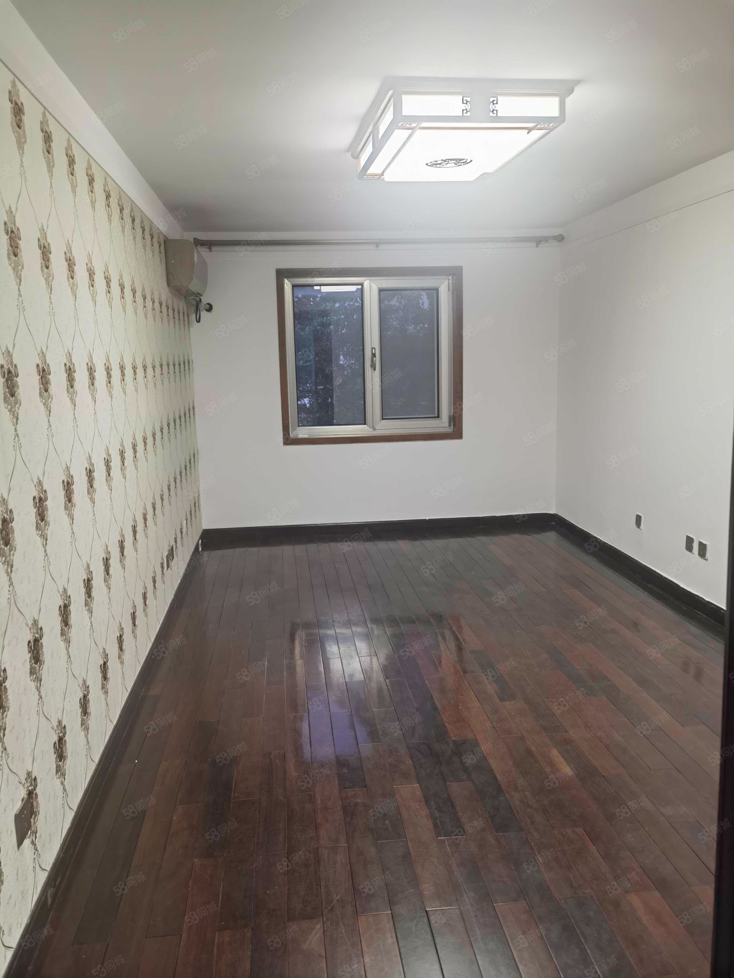 農(nóng)光里中社區(qū)2室1廳1衛(wèi)103.1㎡南北500萬