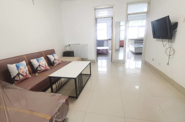 六中对过，隔三室户型，新世纪花园，豆营附近，大润发