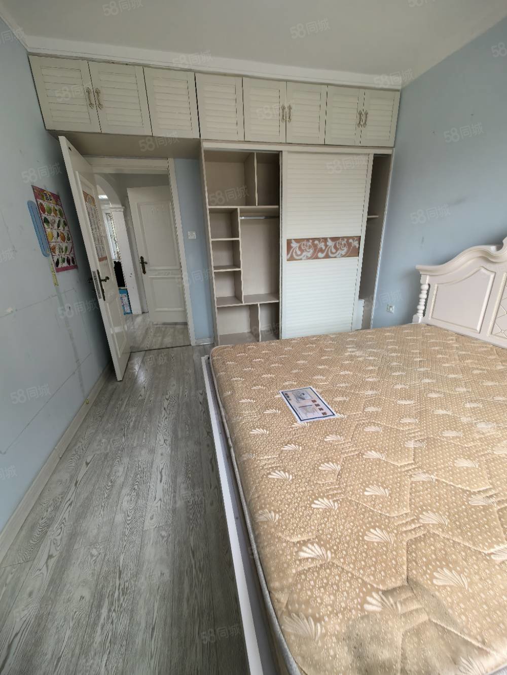 世茂南外滩(二期)2室1厅1卫88㎡南北56万