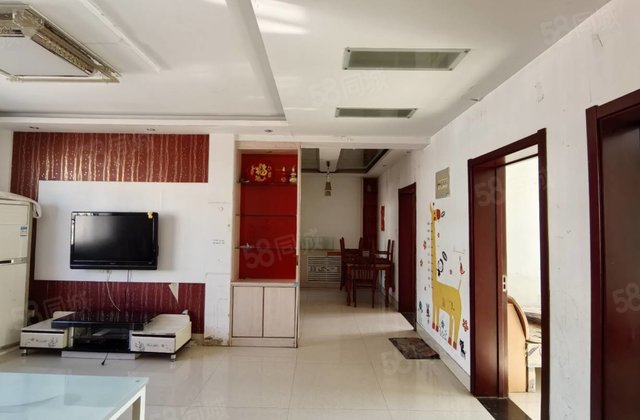 急售万达旁 步梯好楼层 三室朝阳 停车方便 公摊小