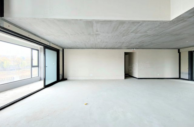 华润置地润樾府3室2厅190㎡195万二手房图片