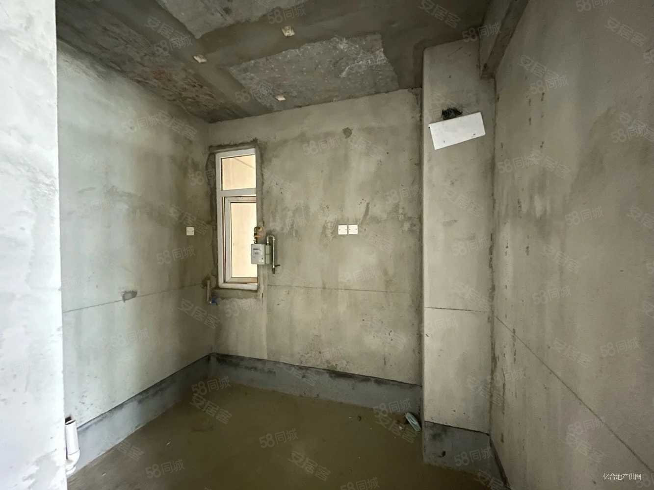 中南世纪城3室2厅1卫87.57㎡南28万