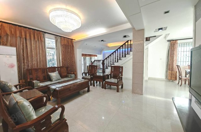 江南水乡5室3厅185㎡138万二手房图片