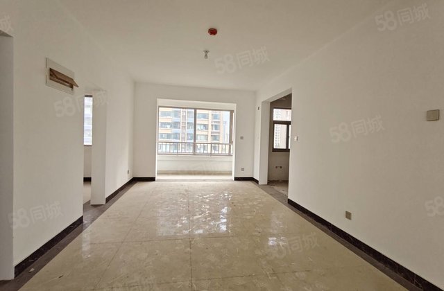 润景苑东区 单位家属院一中外国语大三室带车位儲藏室新房未住