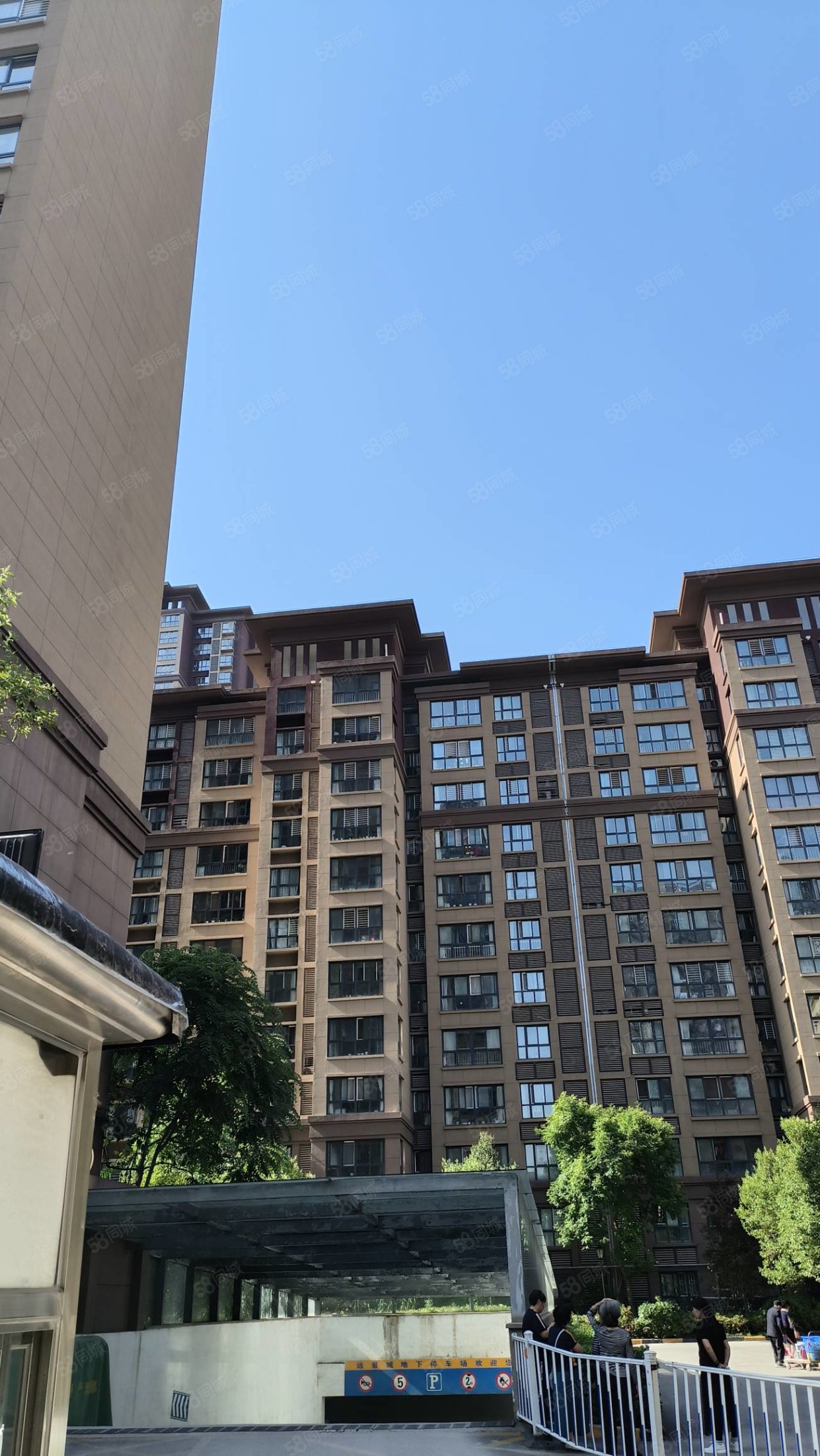 梧桐年华1室1厅1卫36.94㎡南28万