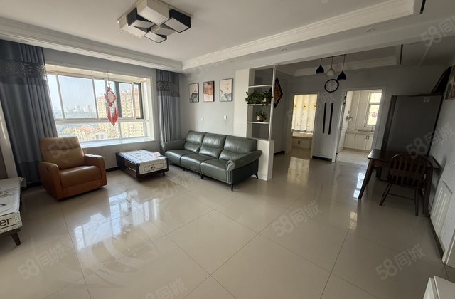 翡翠城3室精装带车位储藏室边户