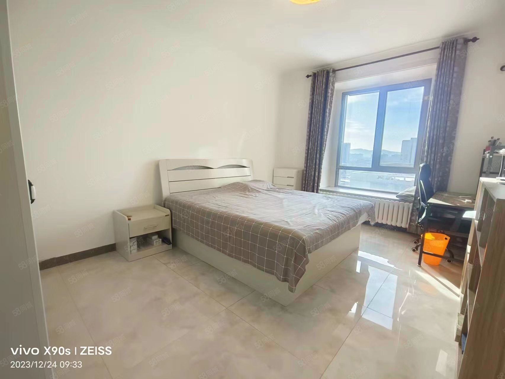 萬德福廣場3室1廳2衛(wèi)150.32㎡南北400萬