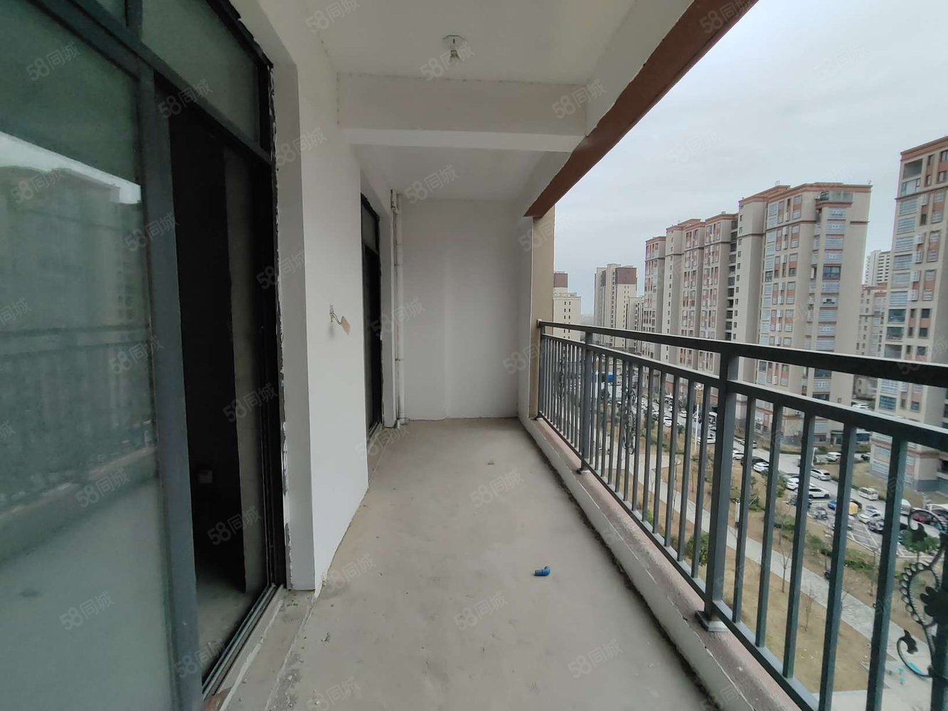 龙都小区3室2厅1卫107㎡南北45万