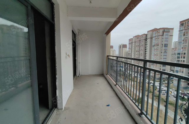 龙都小区3室2厅1卫107㎡南北45万