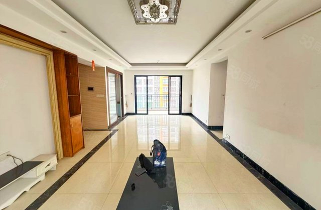 富星半岛3室2厅128.59㎡63万二手房图片