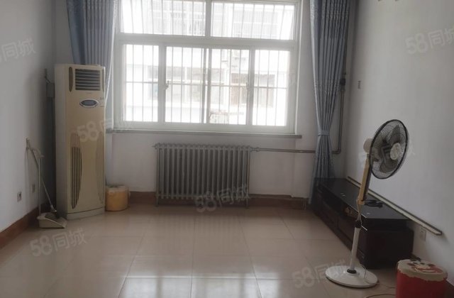 慧德中旁二干路一中家属院45复式带露台两储藏室停车方便