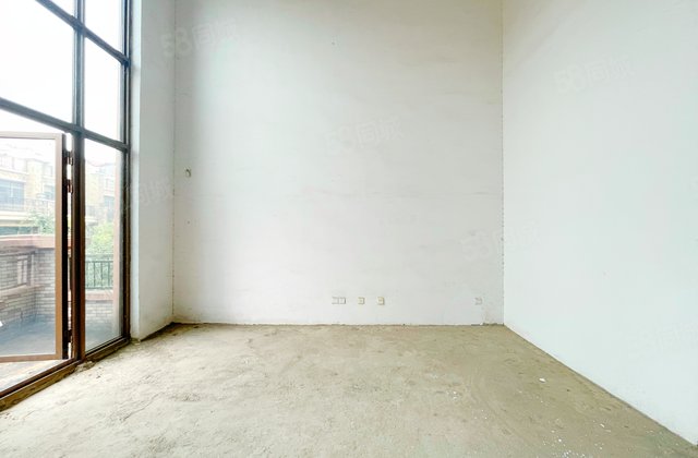 盈峰翠邸(别墅)6室3厅377.39㎡398万二手房图片