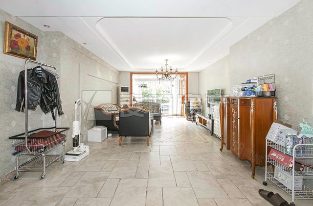 宝石花苑2室1厅107.84㎡900万二手房图片