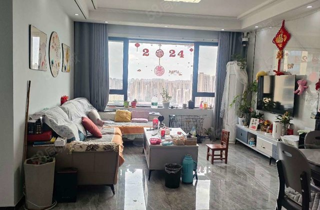 百合二期三室，带车储，全天采光无遮挡，带装修，房东诚意售