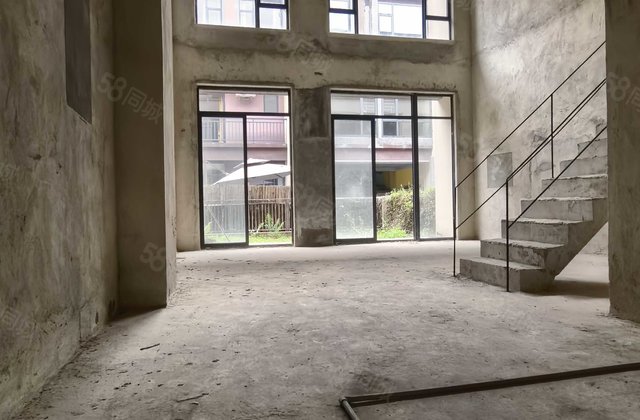 泉林黄金小镇御湖湾4室2厅169.72㎡106万二手房图片