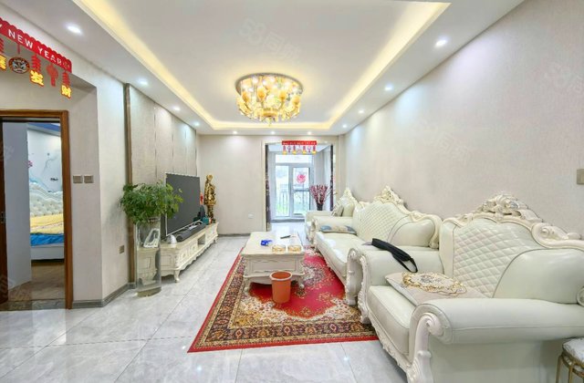 万盛理想国卡梅尔城4室3厅200.14㎡155万二手房图片