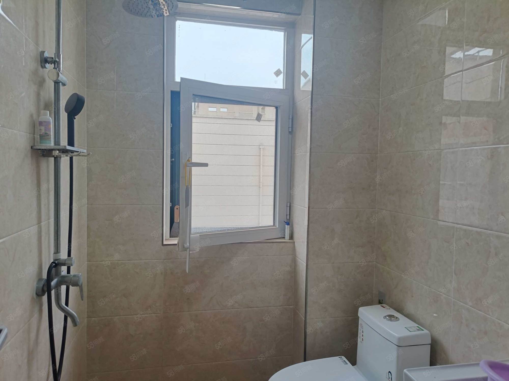 轩苑四季花城1期