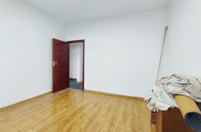 八方小区(B区)3室2厅126.9㎡310万二手房图片