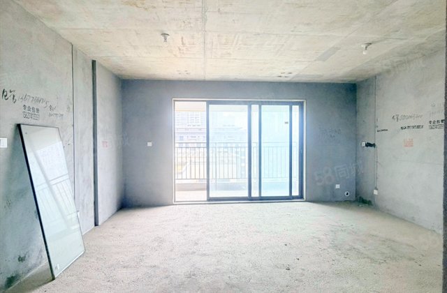 公望府4室2厅136㎡86万二手房图片