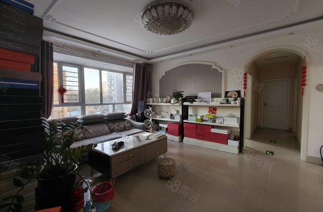 月亮湾C区142平万！东边户！颐馨园绿城贵华苑和馨园