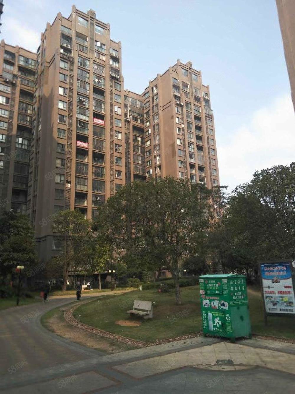 九华金水湾4室2厅2卫133㎡南69.8万