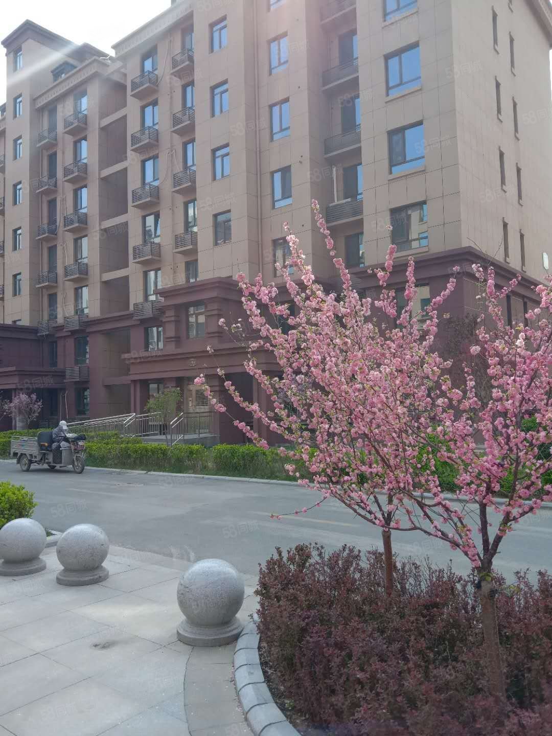 瑞泽家园84平精装,老证空户,随时看房