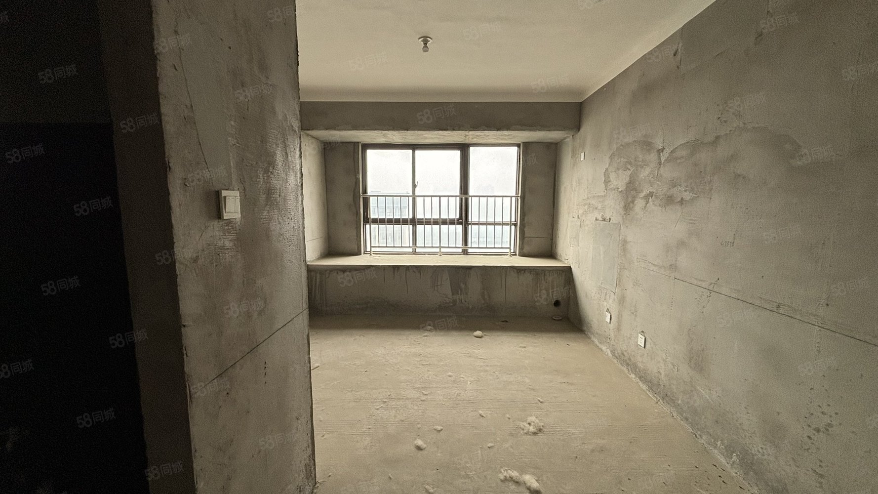 和顺静天府3室2厅2卫124㎡南北62万