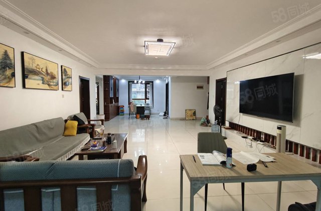 东昌本部，水城华府，三叶草户型，三室双卫