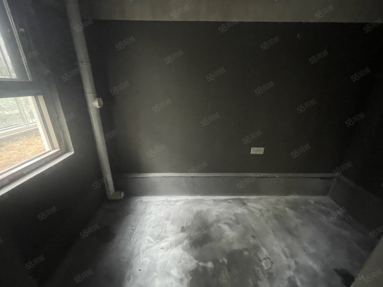 国瑞麓林府4室2厅3卫143㎡南北125万